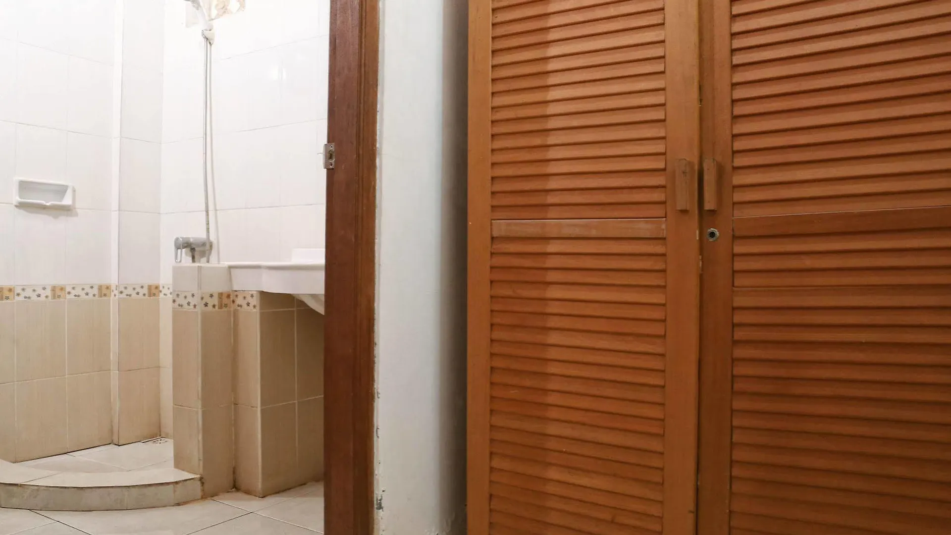 Reddoorz @ Pratama Nusa Dua Tanjung Benoa  Indonesia